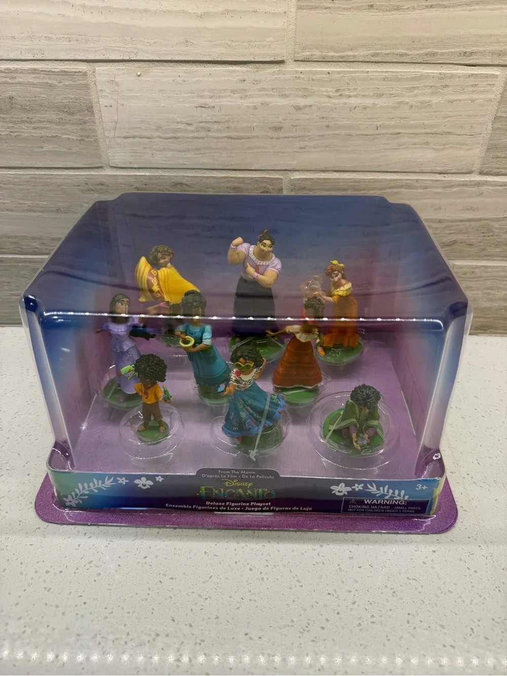 Disney Encanto Figurine Playset - Blue, Purple, Green, Red